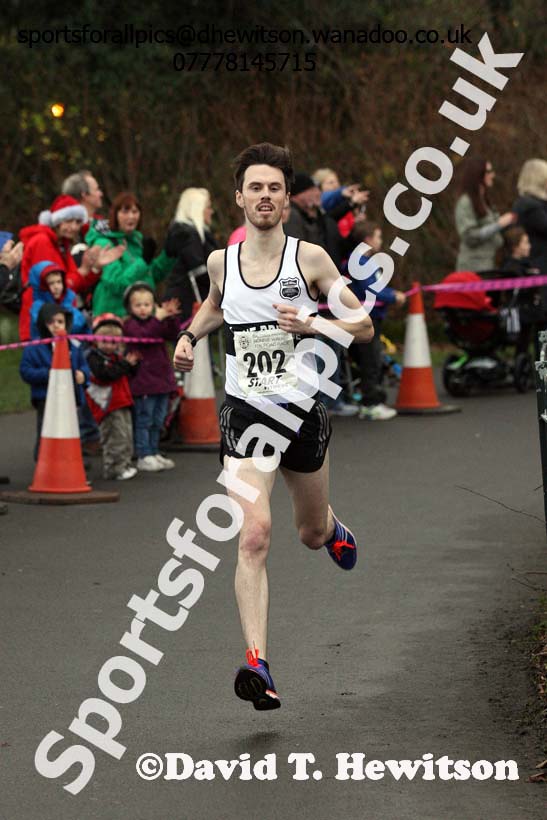 Saltwell 10k Road Race, Gateshead. Photo: David T. Hewitson/Sports for All Pics